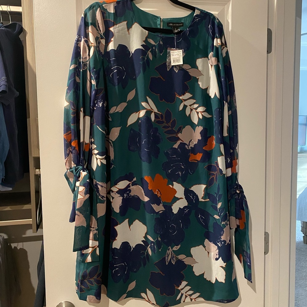 Pea in the Pod Maternity Dress